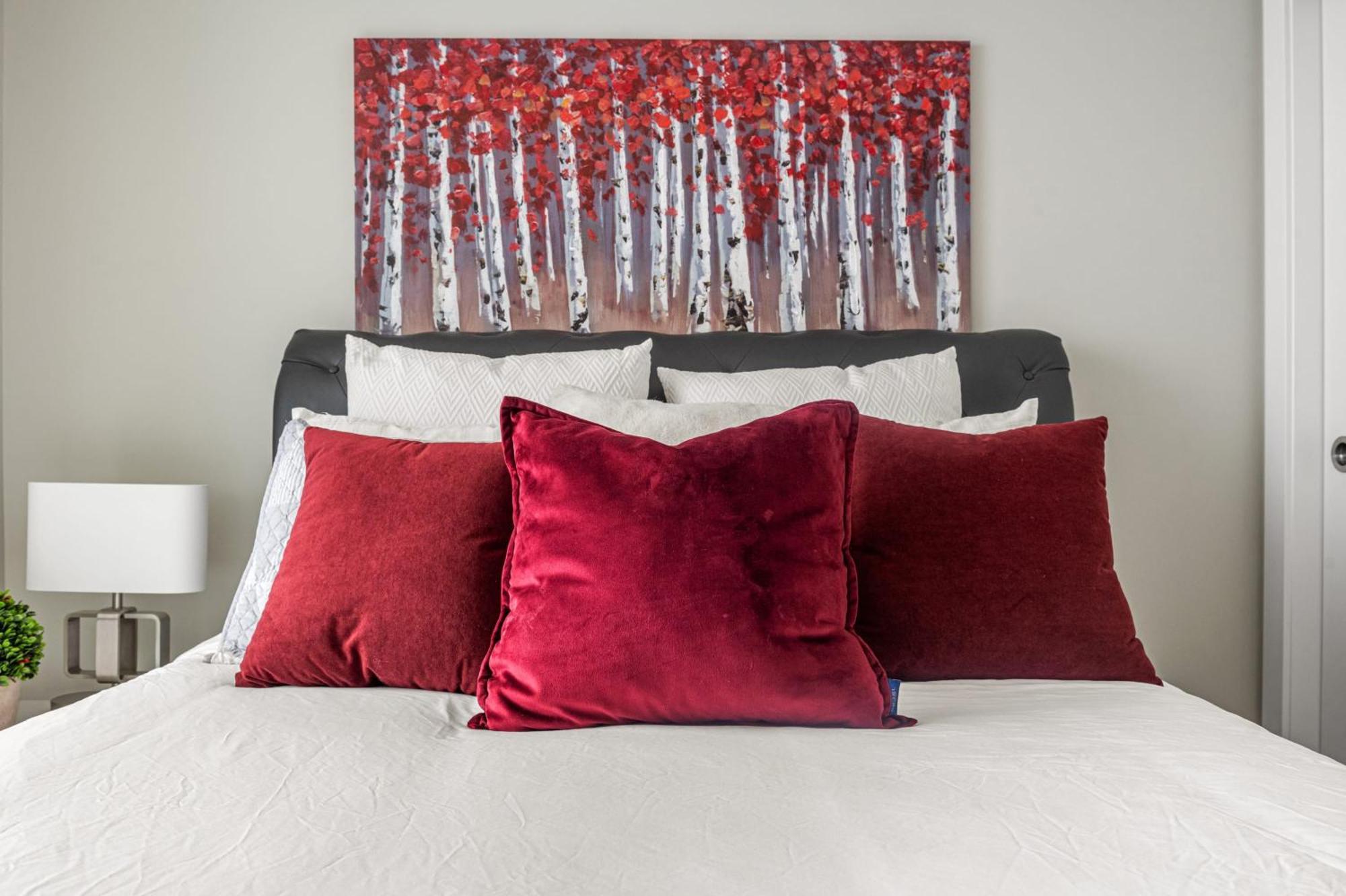 Villa Stunning 34Th Floor Views, Prime Downtown Location - Near Stampede, Casino, Bars! Free Banff Pass, Parking, Wine! YYC Exterior foto